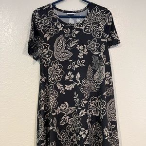 Lularoe Carly